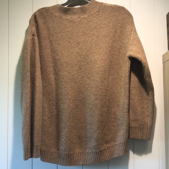 H&M V Neck Pullover camel beige oversize fit wool acrylic blend stretchy S - Picture 5 of 7
